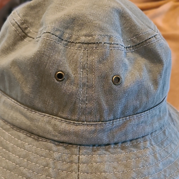 Stylish Green Bucket Hat for Women Size S/M - Picture 2 of 5